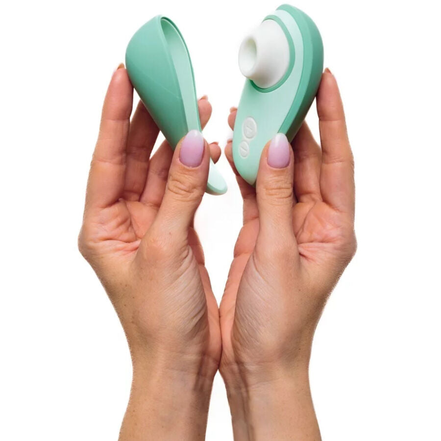 Womanizer Liberty 2 Clitoris Stimulator & Sucker Light Green | Niks.fi verkkokauppa