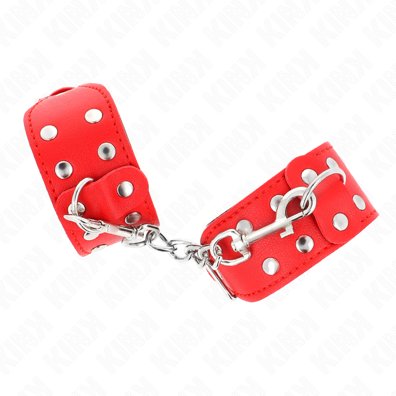 Kinkwristbands With Double Line Of Adjustable Studs Red | Niks.fi verkkokauppa