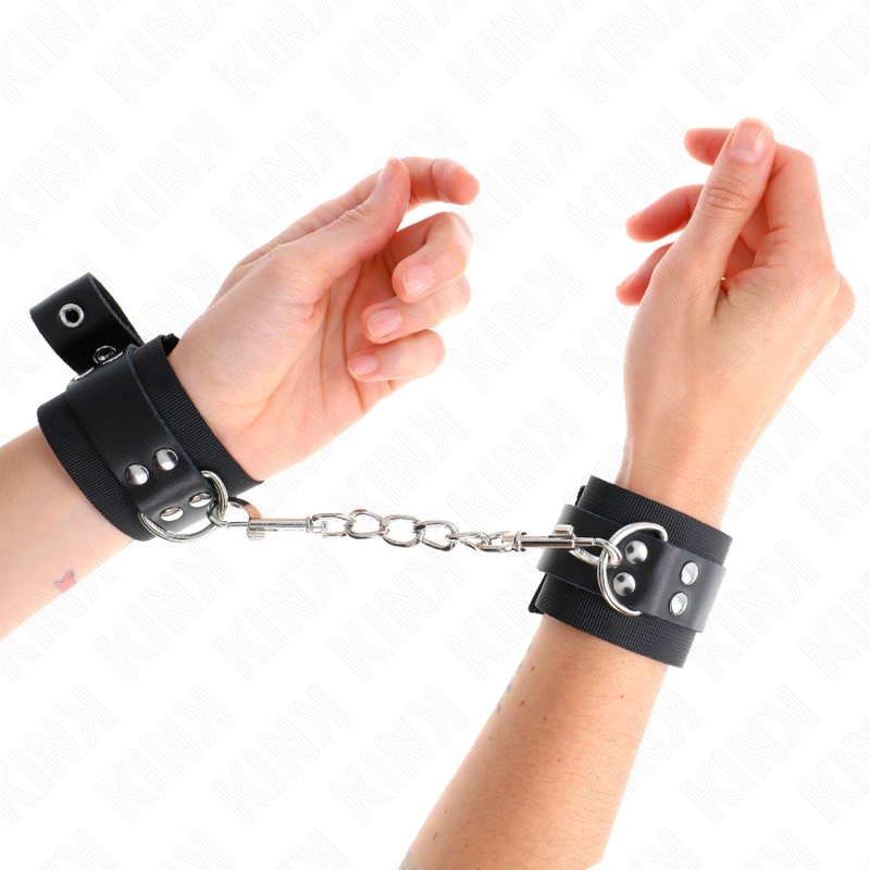 Kinknylon Wrist Restraints Black With Leather Belt Black Adjustable 19-29 Cm X 5.1 Cm | Niks.fi verkkokauppa