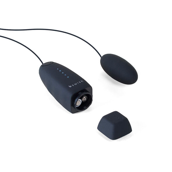 B Swish Bnaughty Classic Vibrating Bullet Black | Niks.fi verkkokauppa