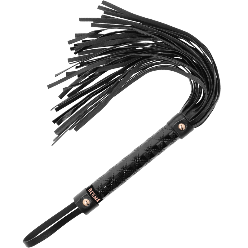 Begme Black Edition Vegan Leather Flogger | Niks.fi verkkokauppa