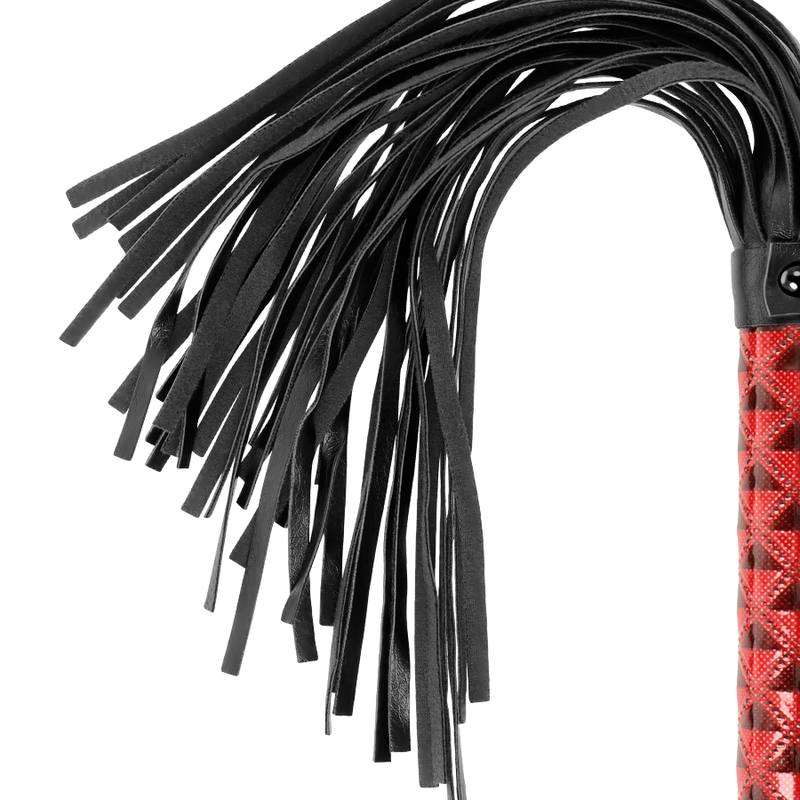 Begme Red Edition Vegan Leather Flogger | Niks.fi verkkokauppa