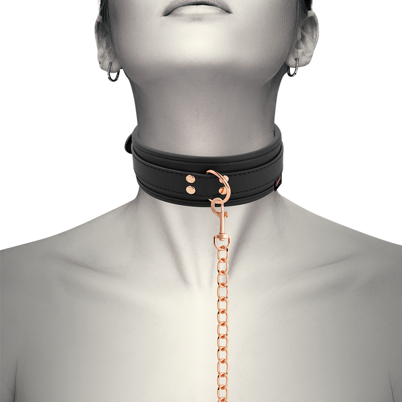 Coquette Chic Desire Fantasy Vegan Leather Necklace With Strap And Neoprene Lining | Niks.fi verkkokauppa