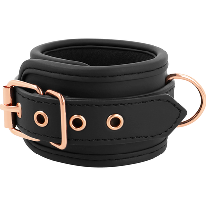 Coquette Chic Desire Fantasy Vegan Leather Handcuffs With Noprene Lining | Niks.fi verkkokauppa