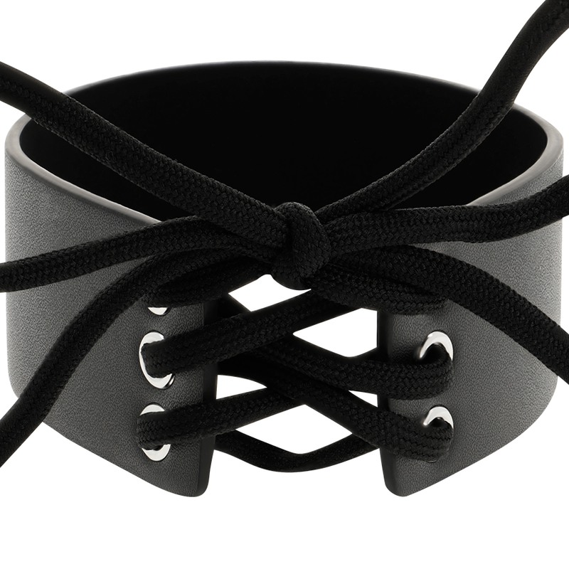 Coquette Chic Desire Vegan Leather Choker | Niks.fi verkkokauppa