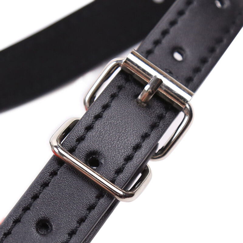 Ohmama Fetish Red Lip Gag With Strap | Niks.fi verkkokauppa