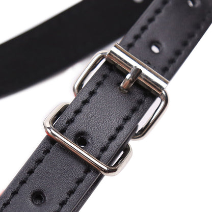 Ohmama Fetish Red Lip Gag With Strap | Niks.fi verkkokauppa