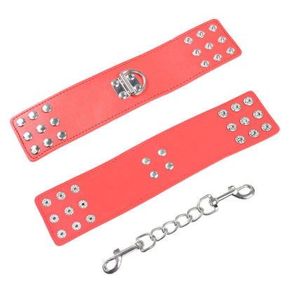 Ohmama Fetish Red Handcuffs With Snap Closure | Niks.fi verkkokauppa