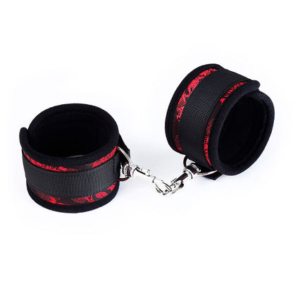 Ohmama Fetish Scandal Wrist Handcuffs | Niks.fi verkkokauppa