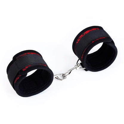 Ohmama Fetish Scandal Wrist Handcuffs | Niks.fi verkkokauppa