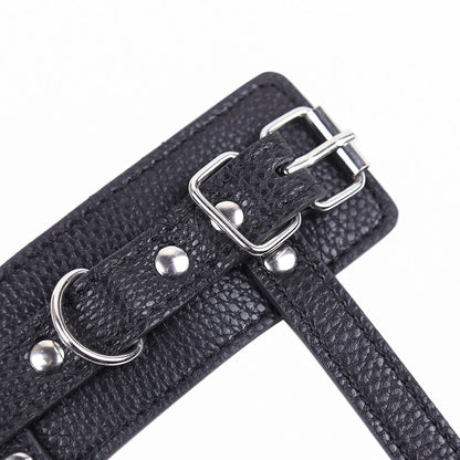 Ohmama Fetish Penis Support Sheath With Strap | Niks.fi verkkokauppa