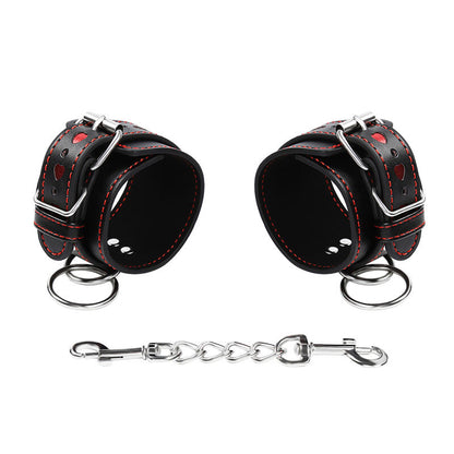 Ohmama Fetish Heart Inlaid Handcuffs | Niks.fi verkkokauppa