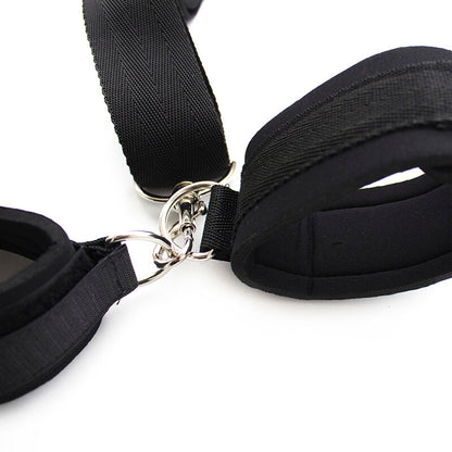 Ohmama Fetish Fetish Neoprene Gag With Hand Cuffs | Niks.fi verkkokauppa