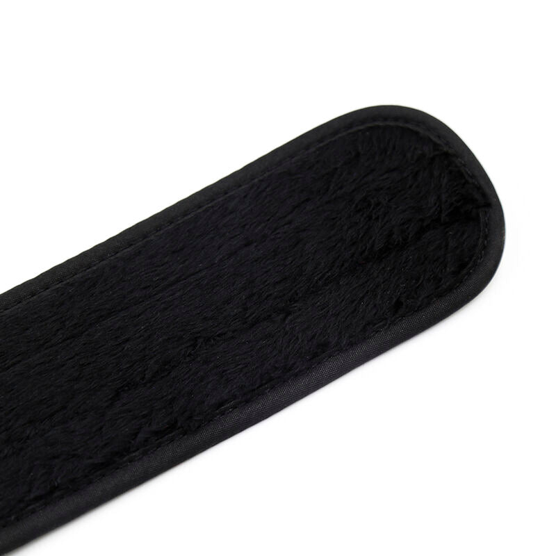 Ohmama Fetish Grey Wrist Cuffs | Niks.fi verkkokauppa