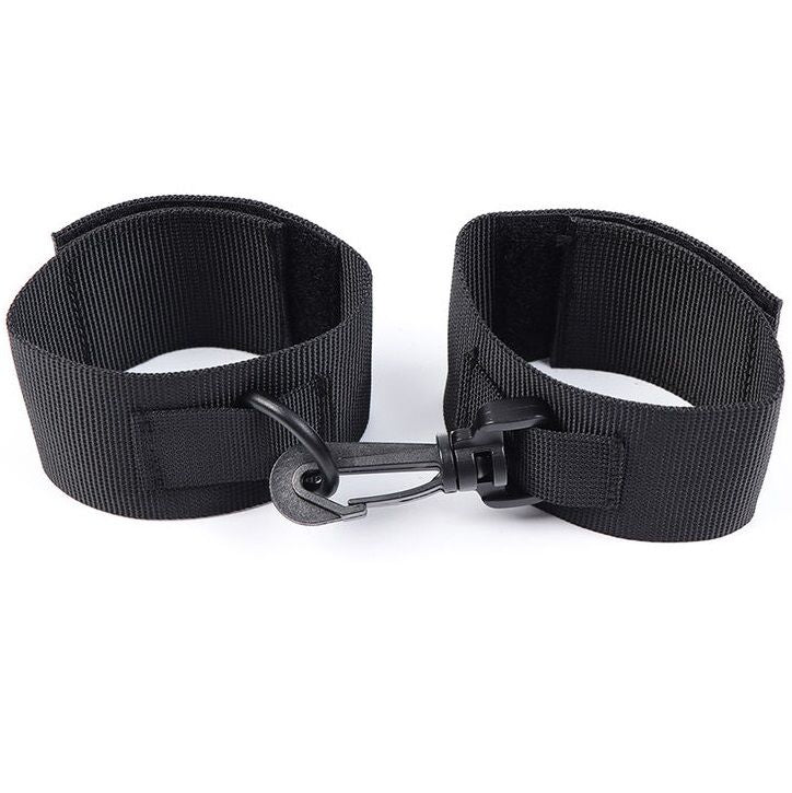 Ohmama Fetish Nylon Wrist Restraints | Niks.fi verkkokauppa
