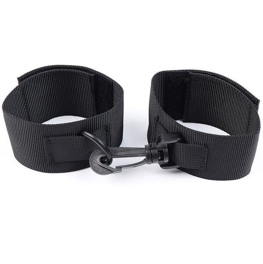Ohmama Fetish Nylon Wrist Restraints | Niks.fi verkkokauppa