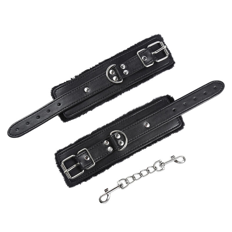 Ohmama Fetish Fur Lined Wrist Restraints | Niks.fi verkkokauppa