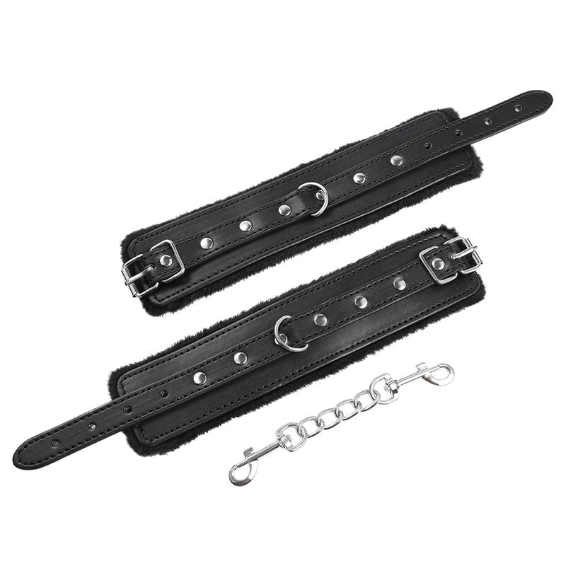 Ohmama Fetish Premium Fur Lined Wrist Restraints | Niks.fi verkkokauppa