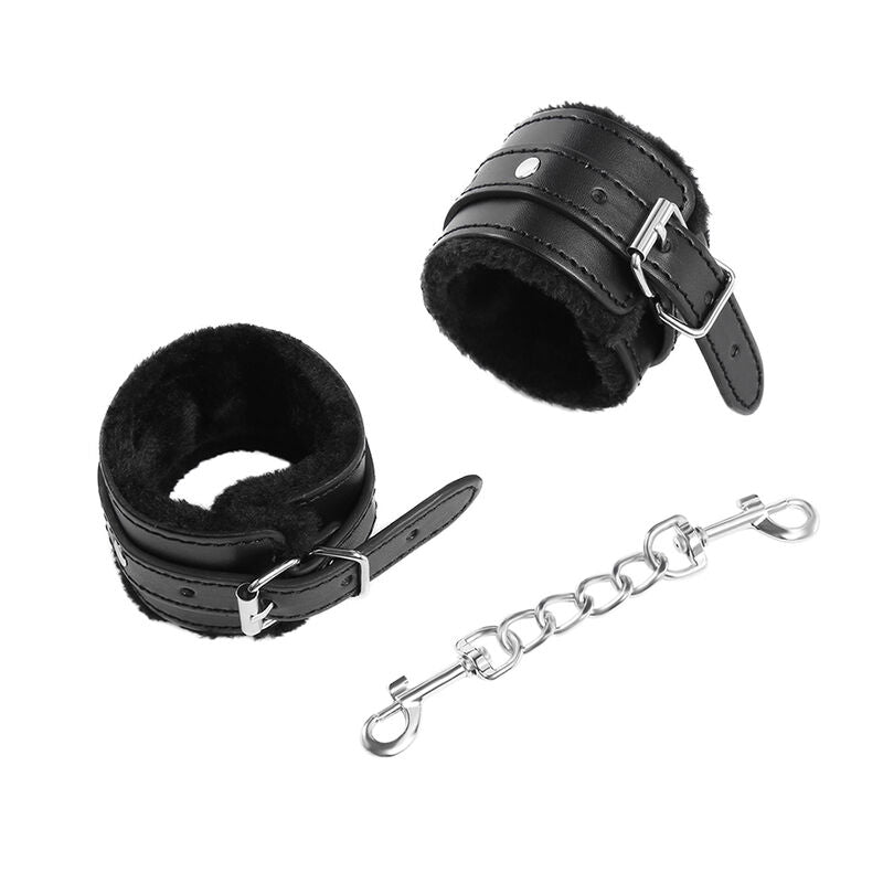 Ohmama Fetish Premium Fur Lined Wrist Restraints | Niks.fi verkkokauppa