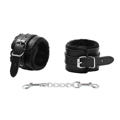 Ohmama Fetish Premium Fur Lined Wrist Restraints | Niks.fi verkkokauppa