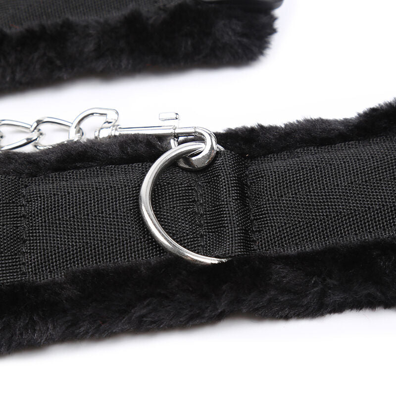 Ohmama Fetish Furry Lined Wrist Restraints | Niks.fi verkkokauppa