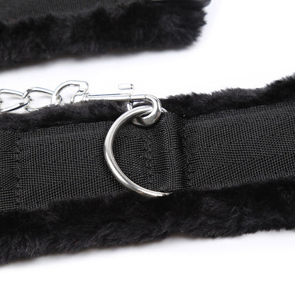 Ohmama Fetish Furry Lined Wrist Restraints | Niks.fi verkkokauppa
