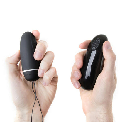 B Swish Bnaughty Deluxe Unleashed Black | Niks.fi verkkokauppa