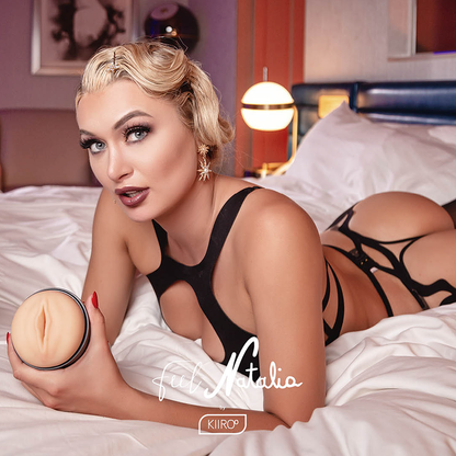 Kiiroo Keon + Feel Natalia Starr + Aqua Quality Lubricant 50 Ml | Niks.fi verkkokauppa