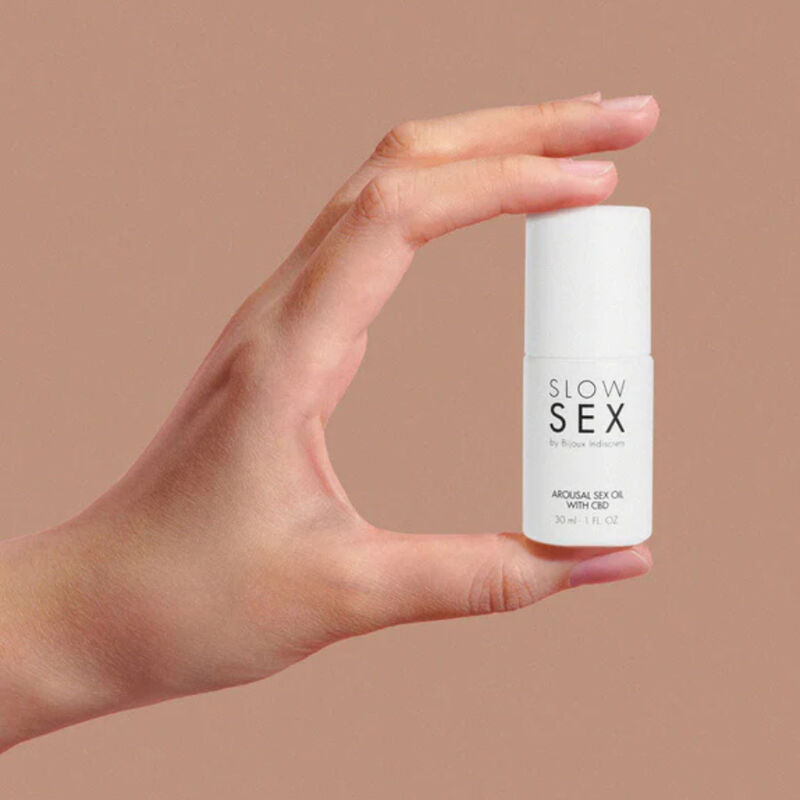 Bijoux Slow Sex Sexual Massage Oil With Cbd 30 Ml | Niks.fi verkkokauppa