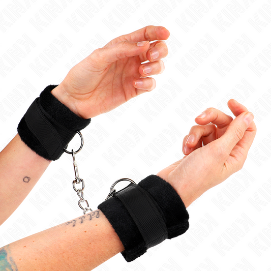 Kinkbeginner Fur Hand Cuffs Black 30 X 7 Cm | Niks.fi verkkokauppa