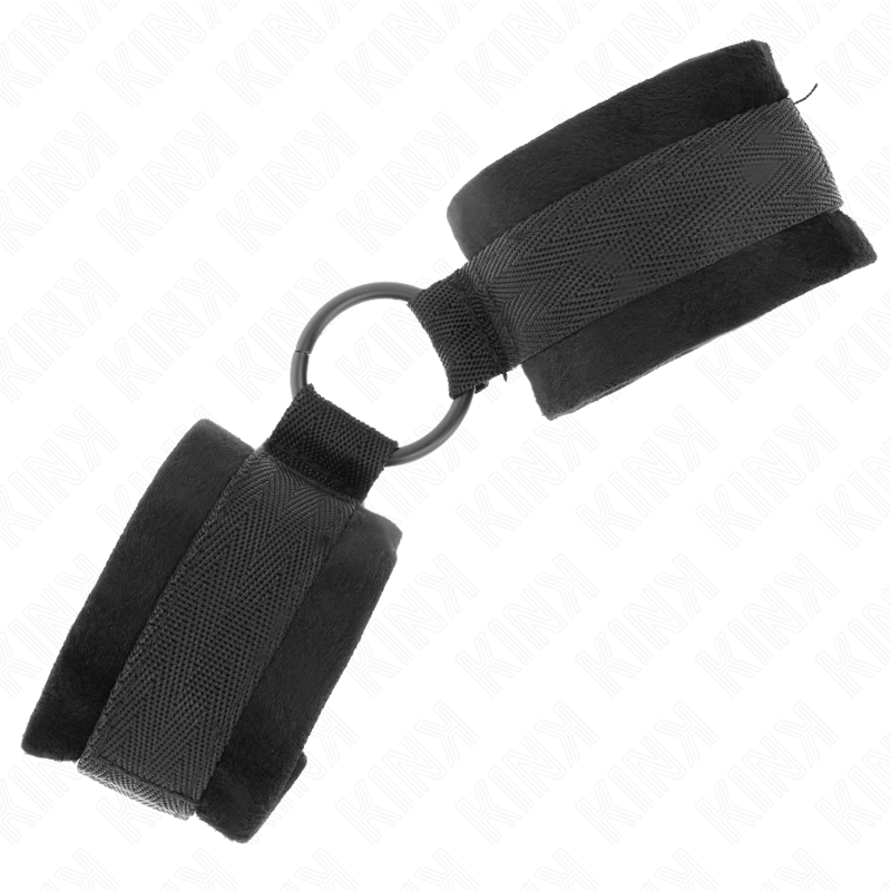 Kinkbeginner Fur Hand Cuffs 25 Cm With O-Ring 4 Cm Black Adjustable 15-25 Cm | Niks.fi verkkokauppa
