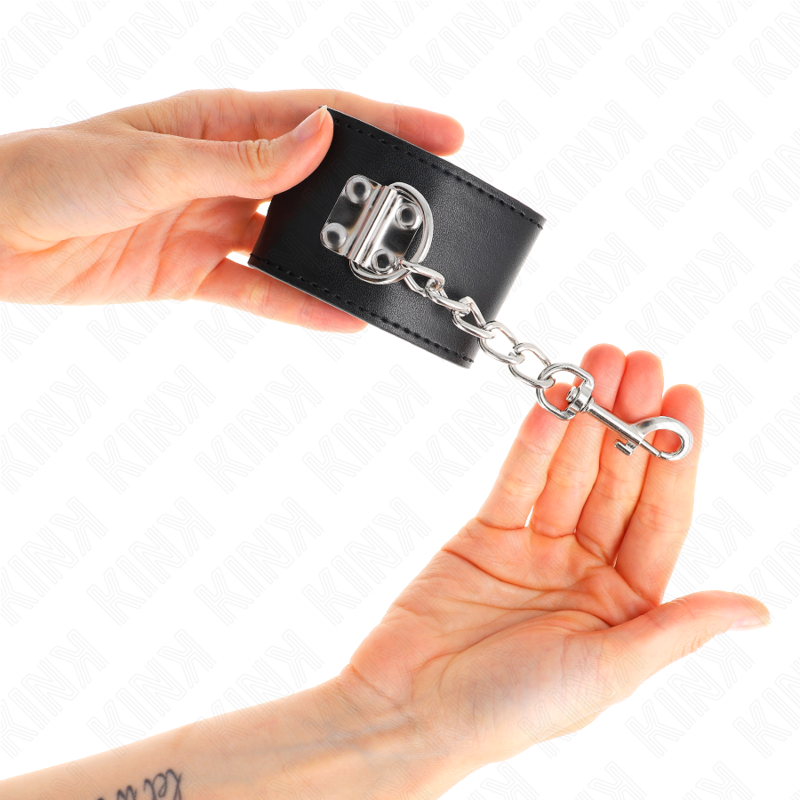 Kinkwrist Restraints With Padlock Closure Black Adjustable 16-23 Cm X 5.5 Cm | Niks.fi verkkokauppa