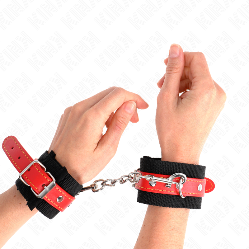 Kinknylon Wrist Restraints Black With Leatherette Red Adjustable 19-24 Cm X 5.5 Cm | Niks.fi verkkokauppa
