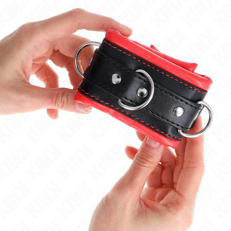 Kinkheavy Wrist Restraints With Red Fur Lined Adjustable 20-30 Cm X 6 Cm | Niks.fi verkkokauppa