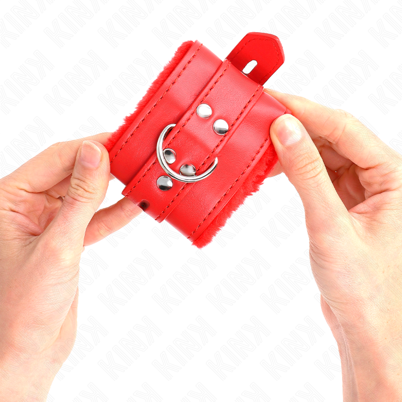 Kinkfur Lined Wrist Restraints With Square Holes Red And Red Belt Adjustable 17-29 Cm X 6 Cm | Niks.fi verkkokauppa