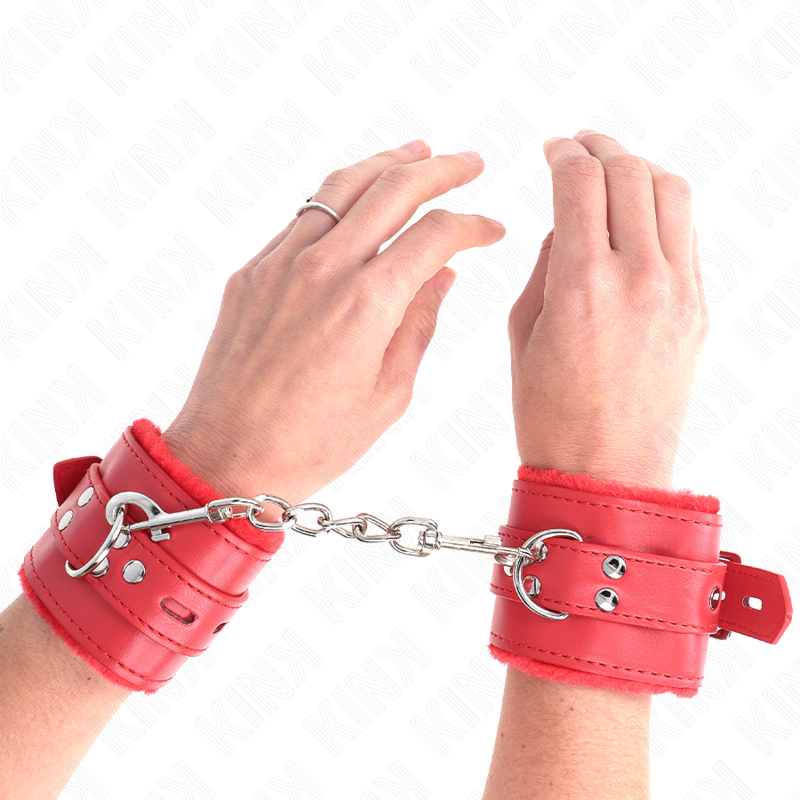 Kinkfur Lined Wrist Restraints With Square Holes Red And Red Belt Adjustable 17-29 Cm X 6 Cm | Niks.fi verkkokauppa