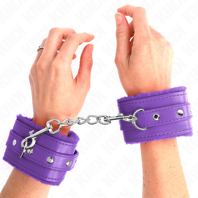 Kinkpremium Fur Lined Wrist Restraints Purple With Purple Belt Adjustable 17-29 Cm X 6 Cm | Niks.fi verkkokauppa