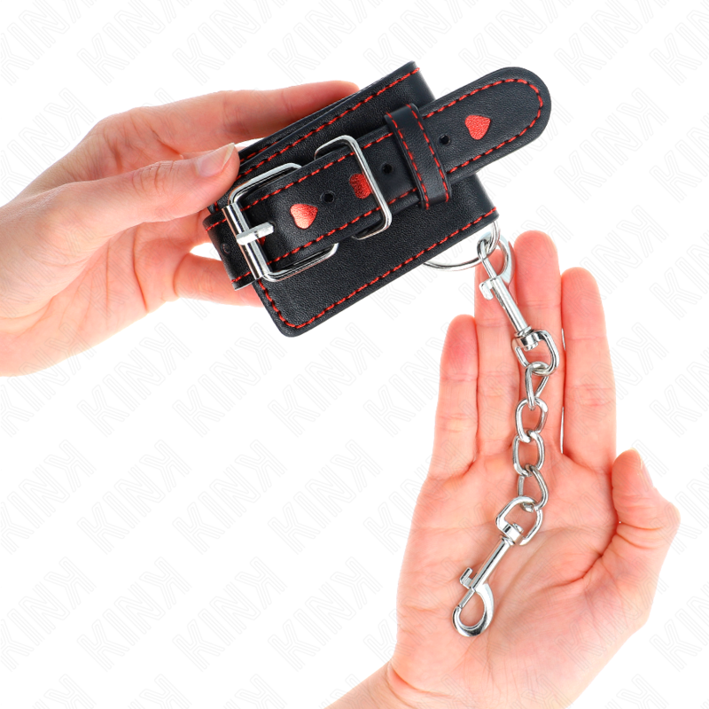 Kinkblack Wrist Restraints With Red Heart Inlay Adjustable 21-28 Cm X 5.5 Cm | Niks.fi verkkokauppa