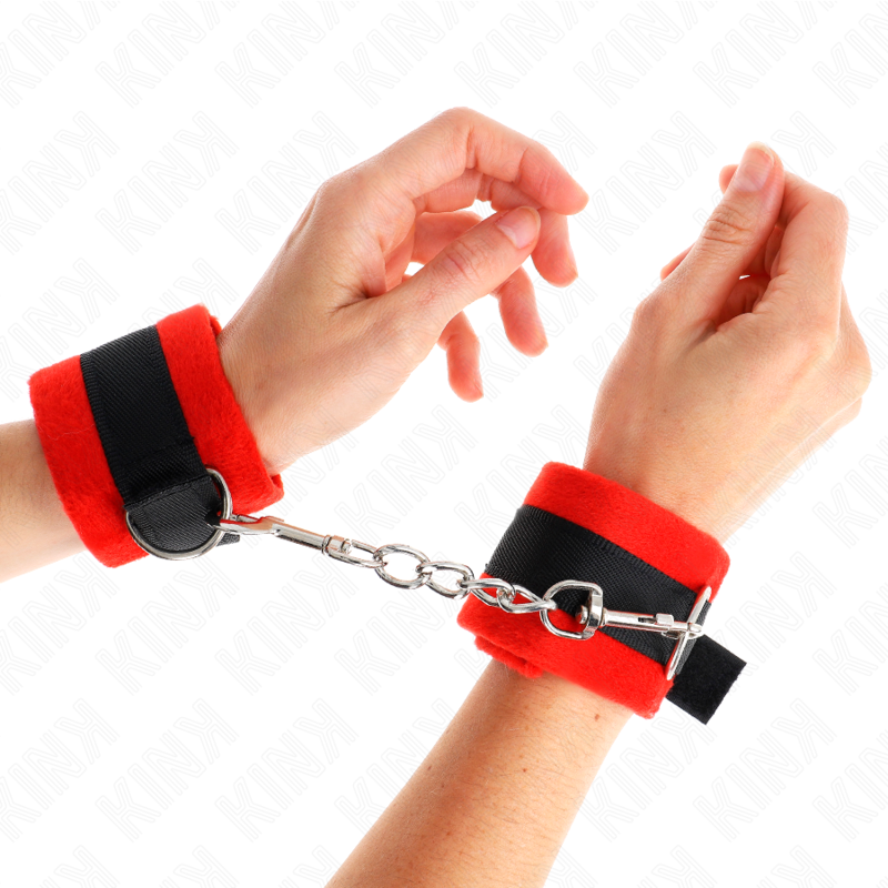 Kinkbeginner Fur Hand Cuffs Black-Red 30 X 7 Cm | Niks.fi verkkokauppa