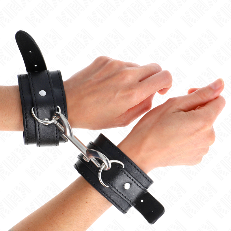 Kinkwrist Restraints-Single Rivet Row Black Adjustable 17-28 Cm X 5 Cm | Niks.fi verkkokauppa