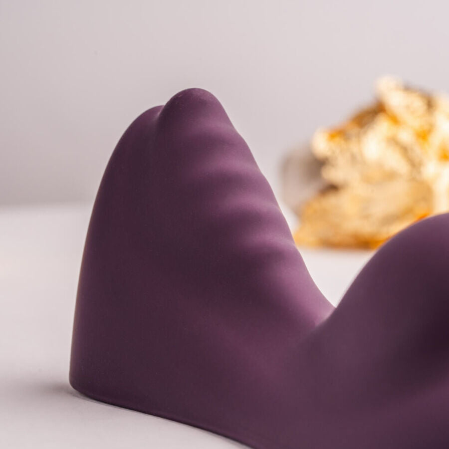 Rocksoffruby Glow Purple Sit-On Vibrator | Niks.fi verkkokauppa