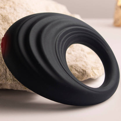 Spire Black Vibrating Penis Ring | Niks.fi verkkokauppa