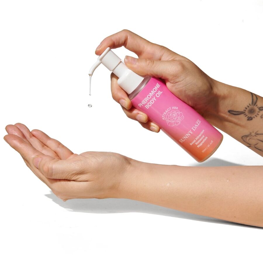 Eye of Love Bloom Sunny Daze vartaloöljy feromoneilla - 120 ml
