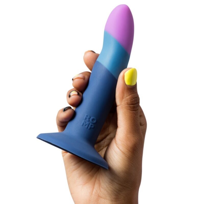 Romp Piccolo valjaat ja silikonidildo imukupilla, kolmivärinen, 14 cm
