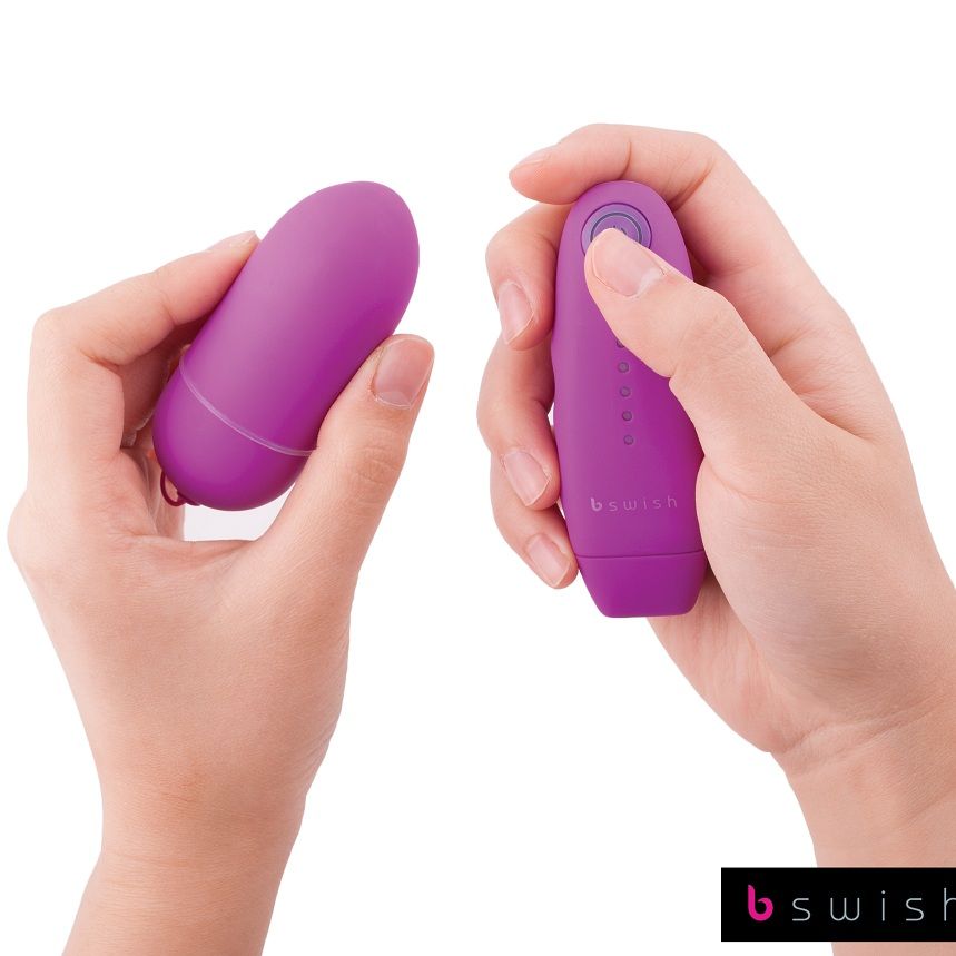 B Swish Bnaughty Unleashed Classic Lilac Remote Control | Niks.fi verkkokauppa