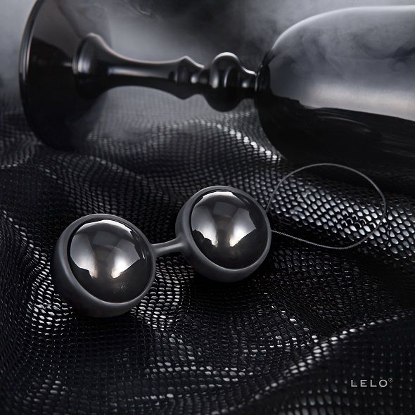 Lelo Luna Beads Noir Kegel Balls | Niks.fi verkkokauppa