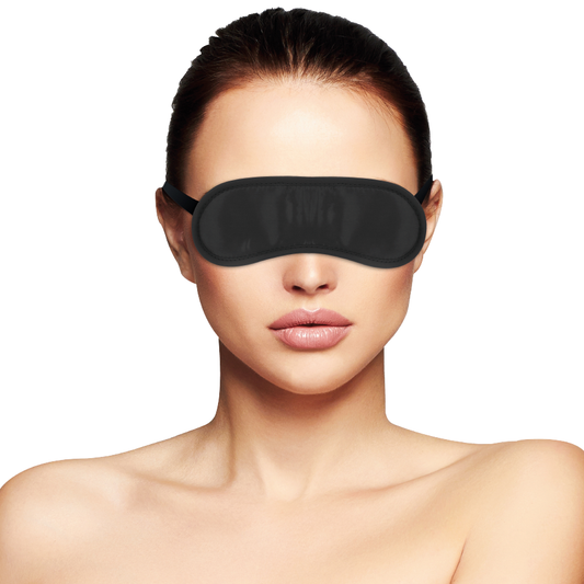 Darkness Straight Black Mask | Niks.fi verkkokauppa