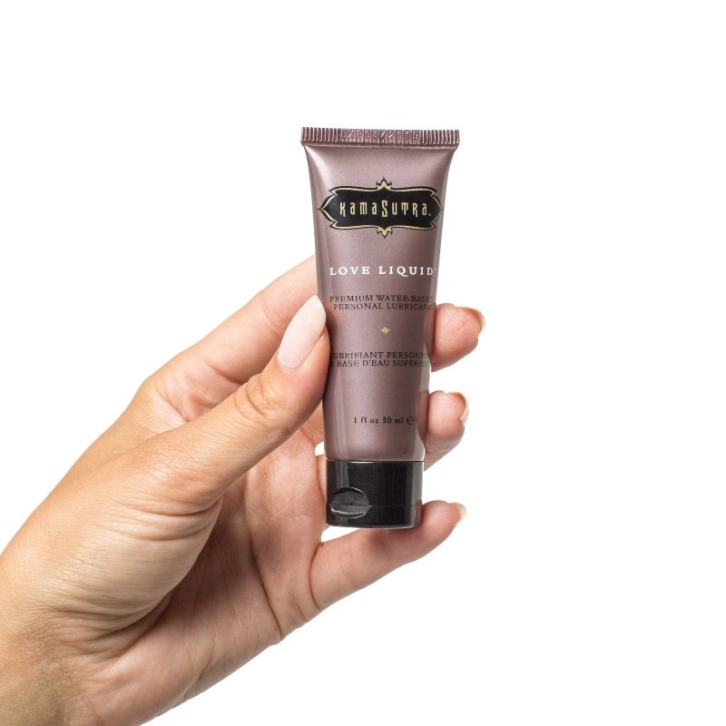 Kamasutra Embrace Me Erotic Kit | Niks.fi verkkokauppa