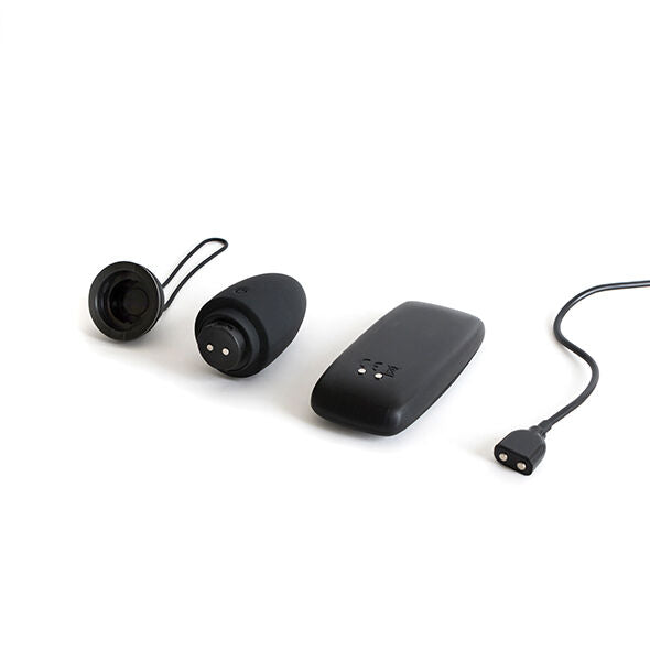 B Swish Bnaughty Premium Unleashed Black | Niks.fi verkkokauppa