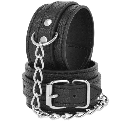 Darkness Black Textured Leather Handcuffs | Niks.fi verkkokauppa